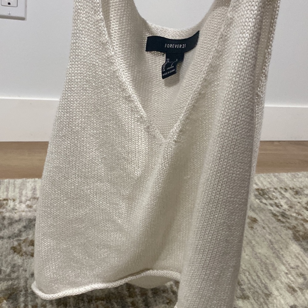 Knitted Top - Picture 3 of 3